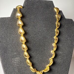 Elegant Anne Klein  Necklace Vintage 1990”s